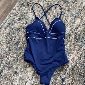 Vineyard Vines bathing suit